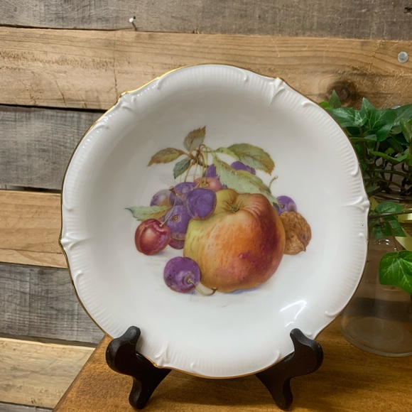 Set of Two Bavaria Schumann Arzberg Fruit Nuts Snack Plate Golden Crown E&R Germ - Picture 4 of 10